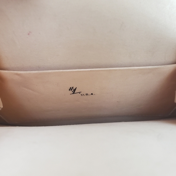 Vintage H1 USA black pleated fan shape bag - Picture 4 of 6